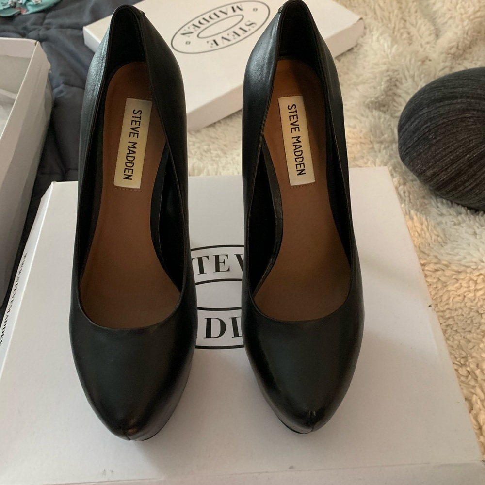 Black Steve Madden Heels
